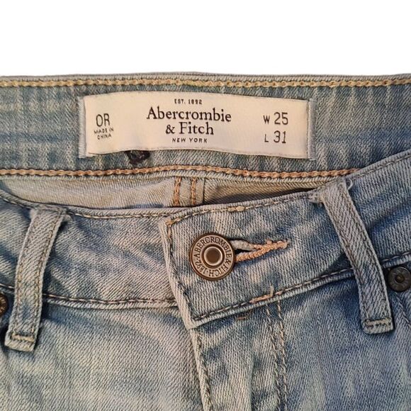 Abercrombie and Fitch Light Wash Distressed Super Skinny Jeans Size 0 - Picture 5 of 7